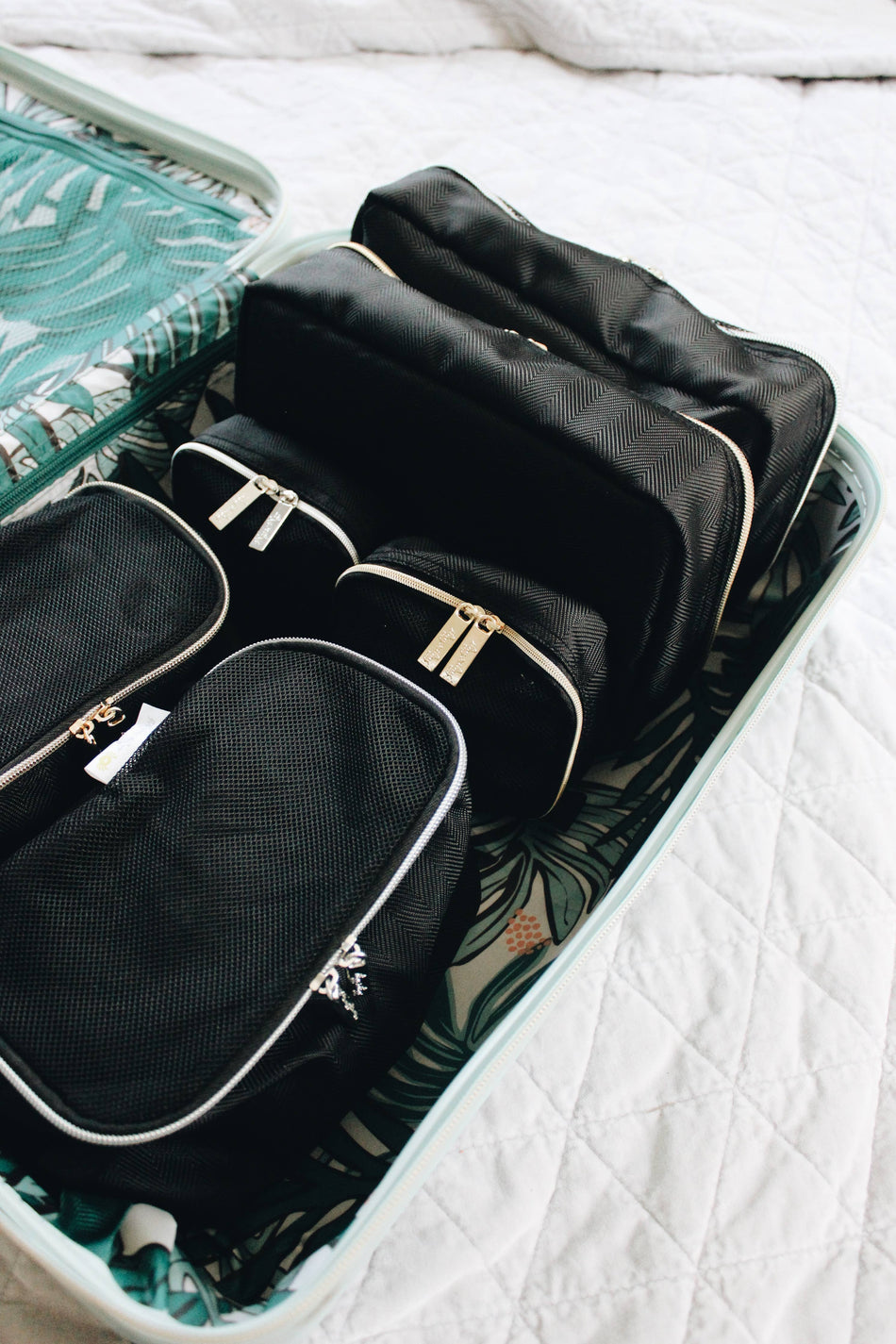 Black & Silver Pack Like a Boss™ Packing Cubes