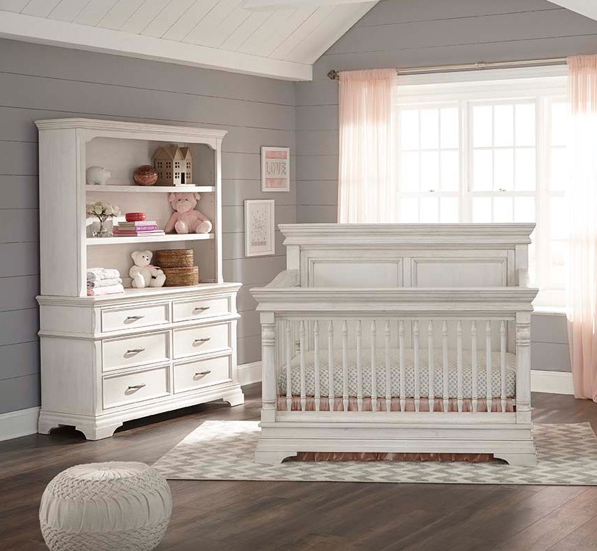 Kerrigan Crib, Dresser and Hutch