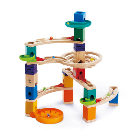 Hape Quadrilla Cliffhanger Set