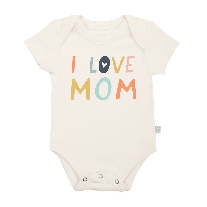 Finn + Emma Love Mom Bodysuit in 9-12 Months